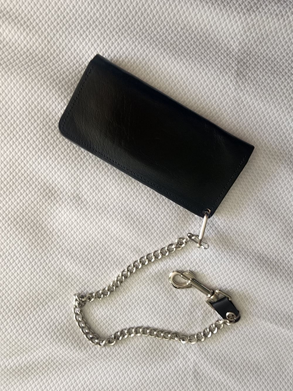 Men's Black Leather Wallet with Silver Chain - Picture 2 of 8
